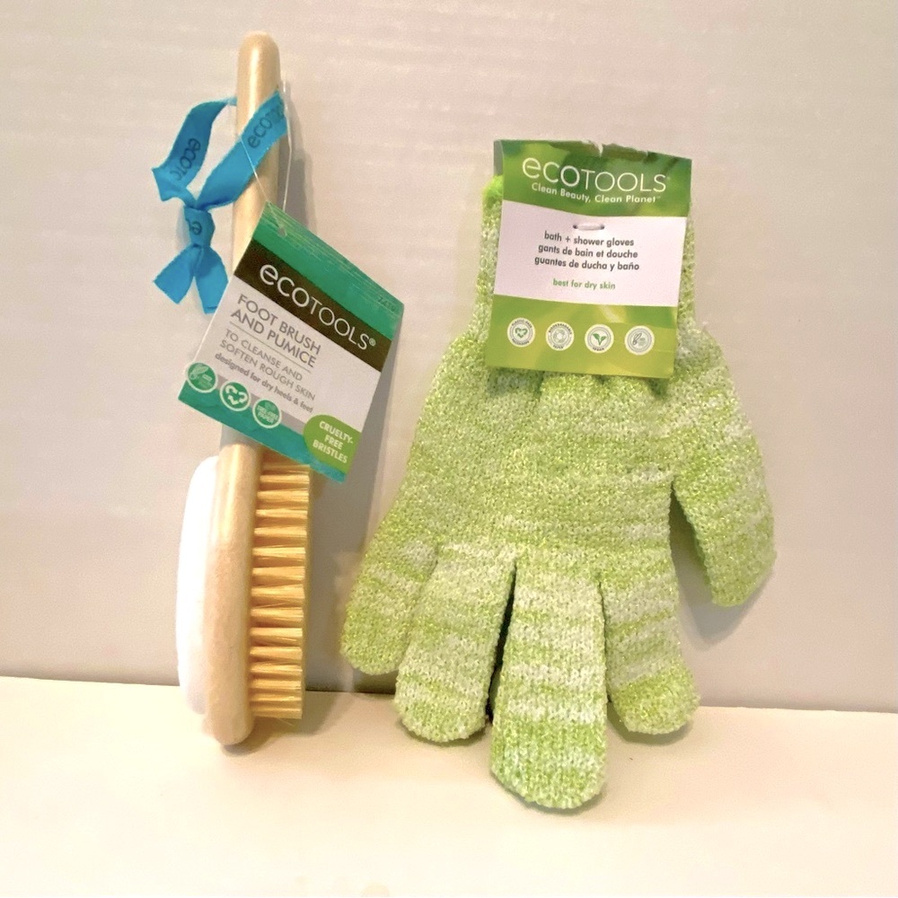 EcoTools Set: Bath & Shower Gloves with Foot Brush and Pumice.